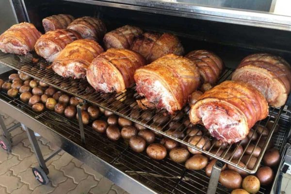 Spit Roast Catering - Magnums Catering Townsville
